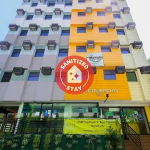 2* Hotel Capital O 860 Nest Nano Makati