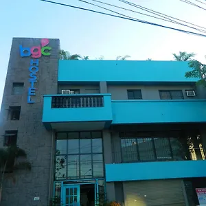Hostel Bgc Boutique And Dorm, Makati City